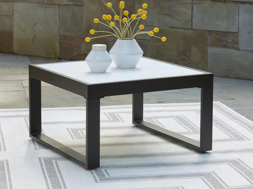 Beachloft Outdoor Coffee Table - Levi's Discount Furniture (Vineland, NJ)