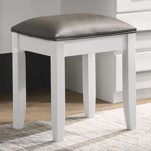 Felicity Makeup Vanity Stool - Levi's Discount Furniture (Vineland, NJ)