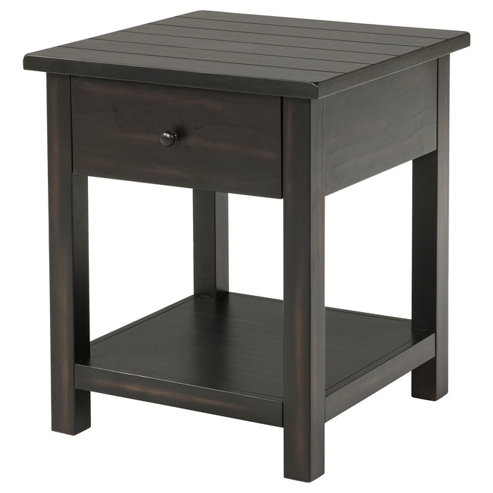 Payne End Table - Levi's Discount Furniture (Vineland, NJ)