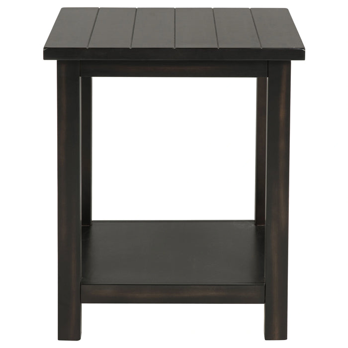 Payne End Table - Levi's Discount Furniture (Vineland, NJ)