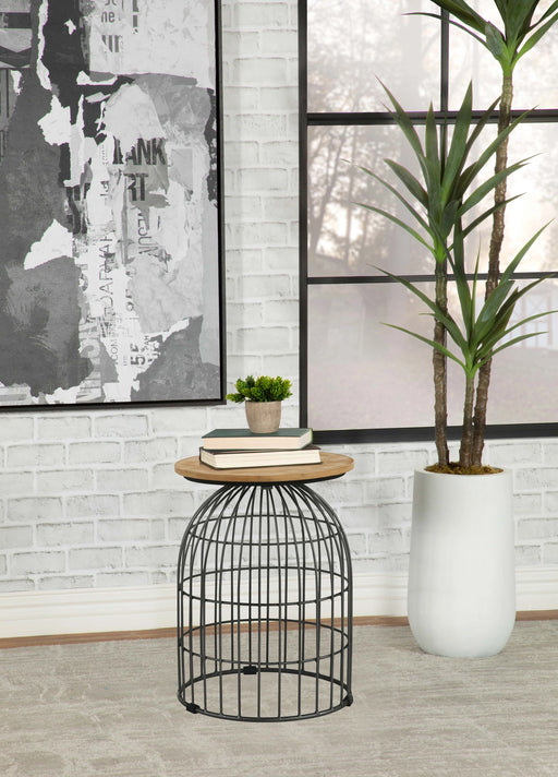Bernardo Side Table - Levi's Discount Furniture (Vineland, NJ)