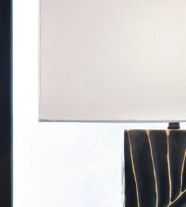 Bartlen Lamp Set - Levi's Discount Furniture (Vineland, NJ)