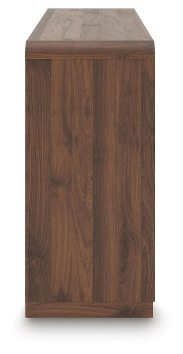 Fortlorn Dresser - Levi's Discount Furniture (Vineland, NJ)