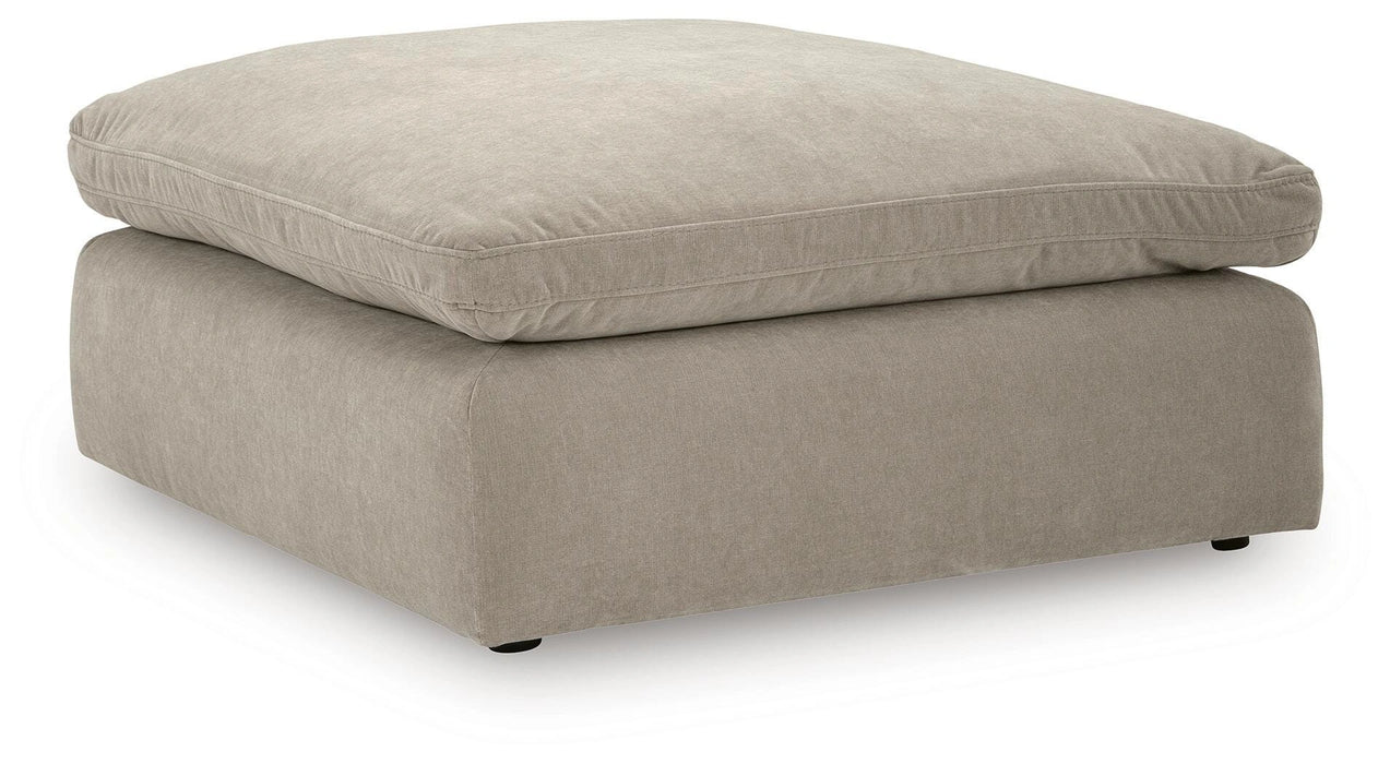 Maxton Heights Oversized Accent Ottoman - Levi's Discount Furniture (Vineland, NJ)