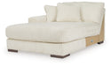 Lindyn Sectional with Chaise - Levi's Discount Furniture (Vineland, NJ)