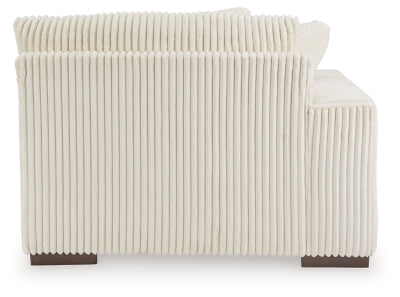 Lindyn Sectional with Chaise - Levi's Discount Furniture (Vineland, NJ)