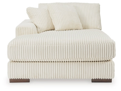 Lindyn Sectional with Chaise - Levi's Discount Furniture (Vineland, NJ)