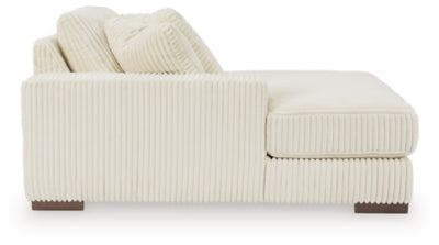 Lindyn Sectional with Chaise - Levi's Discount Furniture (Vineland, NJ)