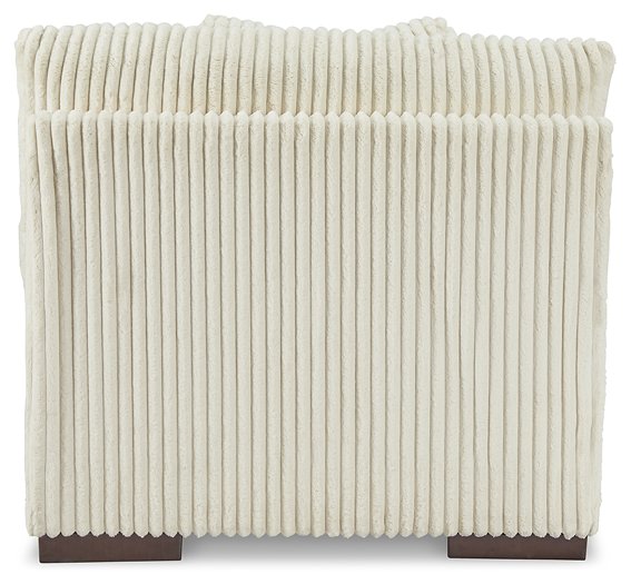 Lindyn Sectional - Levi's Discount Furniture (Vineland, NJ)