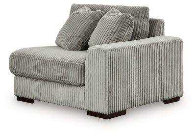 Lindyn Sectional with Chaise - Levi's Discount Furniture (Vineland, NJ)
