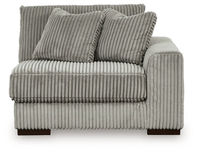 Lindyn Sectional with Chaise - Levi's Discount Furniture (Vineland, NJ)