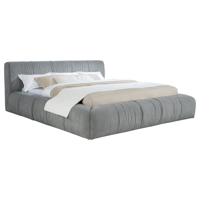 Wilshire Panel Platform Bed - Levi's Discount Furniture (Vineland, NJ)