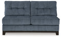 Maxon Place Sectional with Chaise - Levi's Discount Furniture (Vineland, NJ)