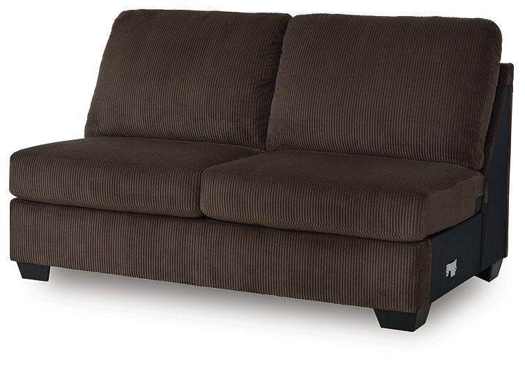 Kimlee Sectional with Double Chaise - Levi's Discount Furniture (Vineland, NJ)