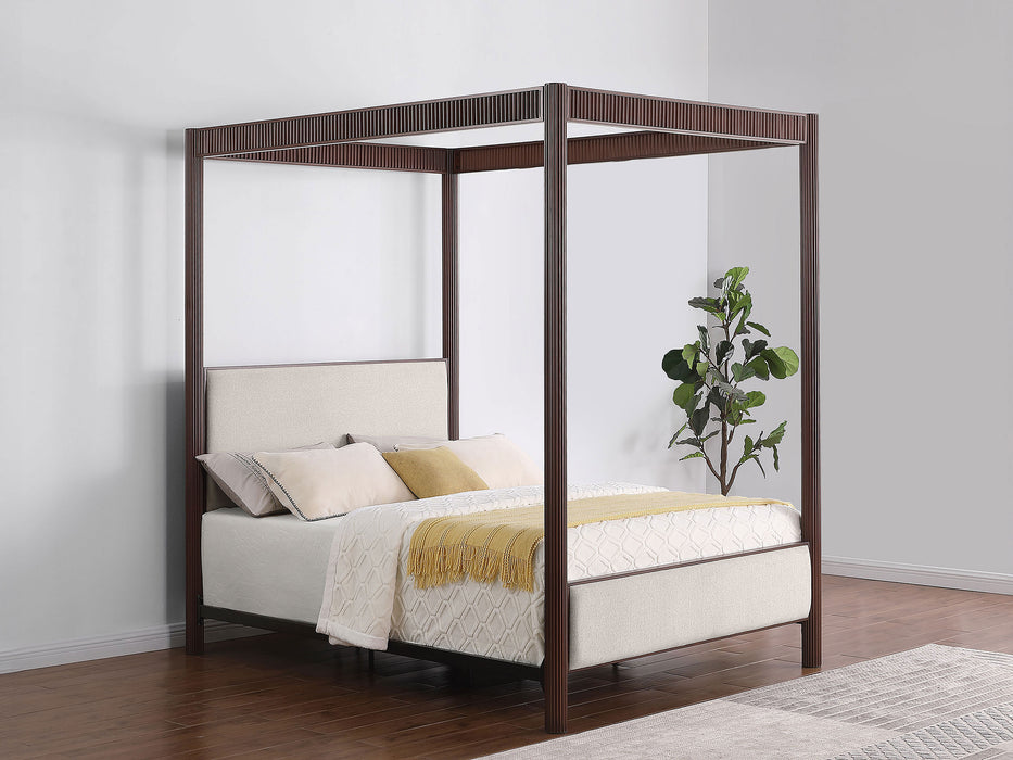Zimmerlee Canopy Panel Bed - Levi's Discount Furniture (Vineland, NJ)