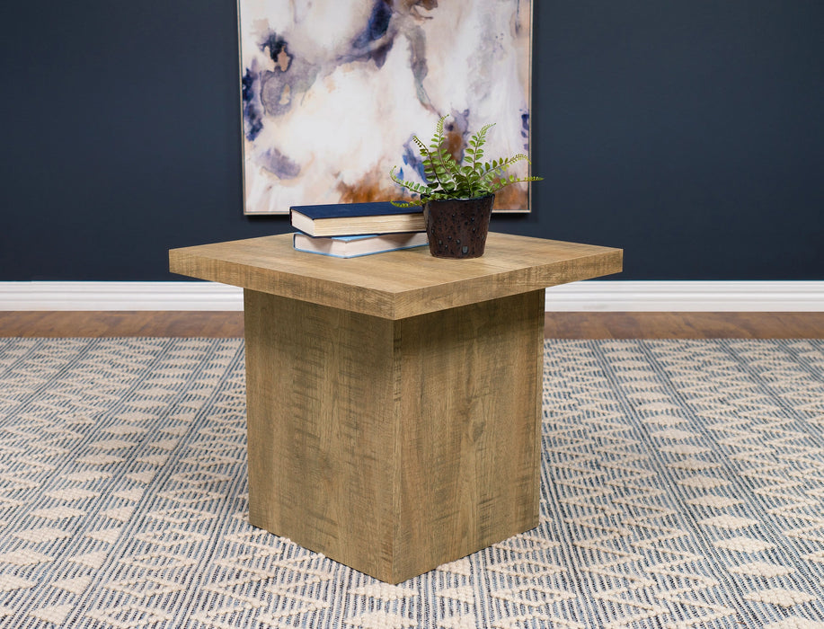 Devar End Table - Levi's Discount Furniture (Vineland, NJ)