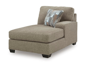 Newellen Sectional with Chaise - Levi's Discount Furniture (Vineland, NJ)
