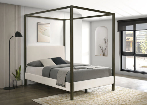 Monroe Canopy Panel Platform Bed - Levi's Discount Furniture (Vineland, NJ)