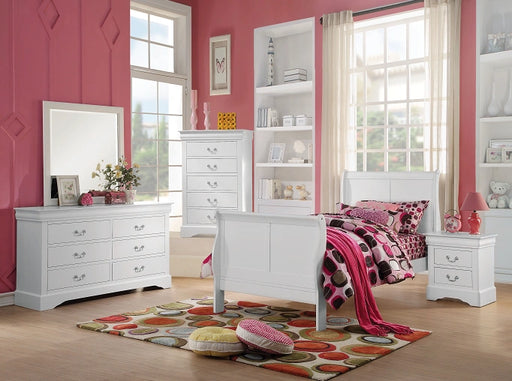 Louis Philippe III White Full Bed - Levi's Discount Furniture (Vineland, NJ)
