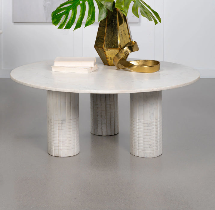 Astoria Coffee Table - Levi's Discount Furniture (Vineland, NJ)