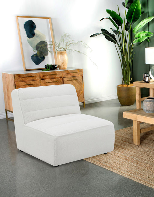 Sunny Armless Chair - Levi's Discount Furniture (Vineland, NJ)