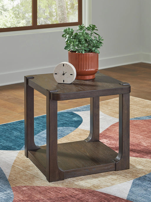 Breckington End Table - Levi's Discount Furniture (Vineland, NJ)