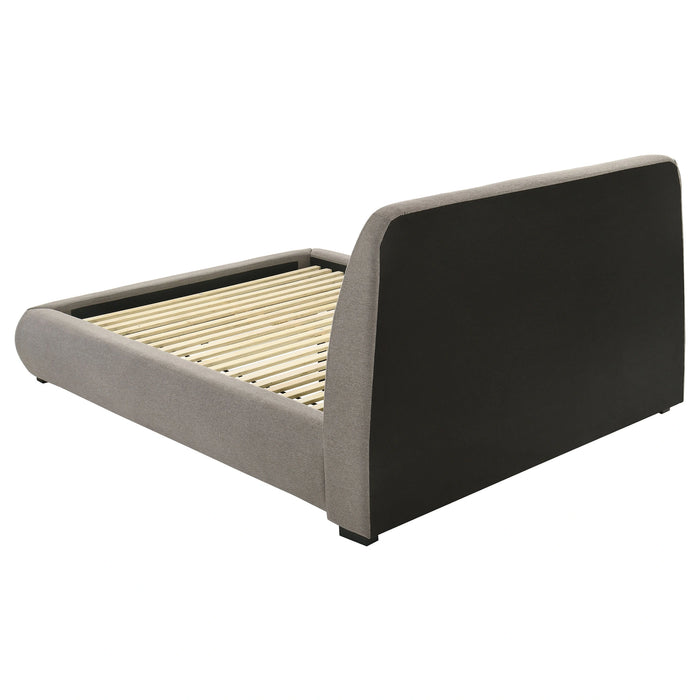 Mokena Panel Platform Bed - Levi's Discount Furniture (Vineland, NJ)