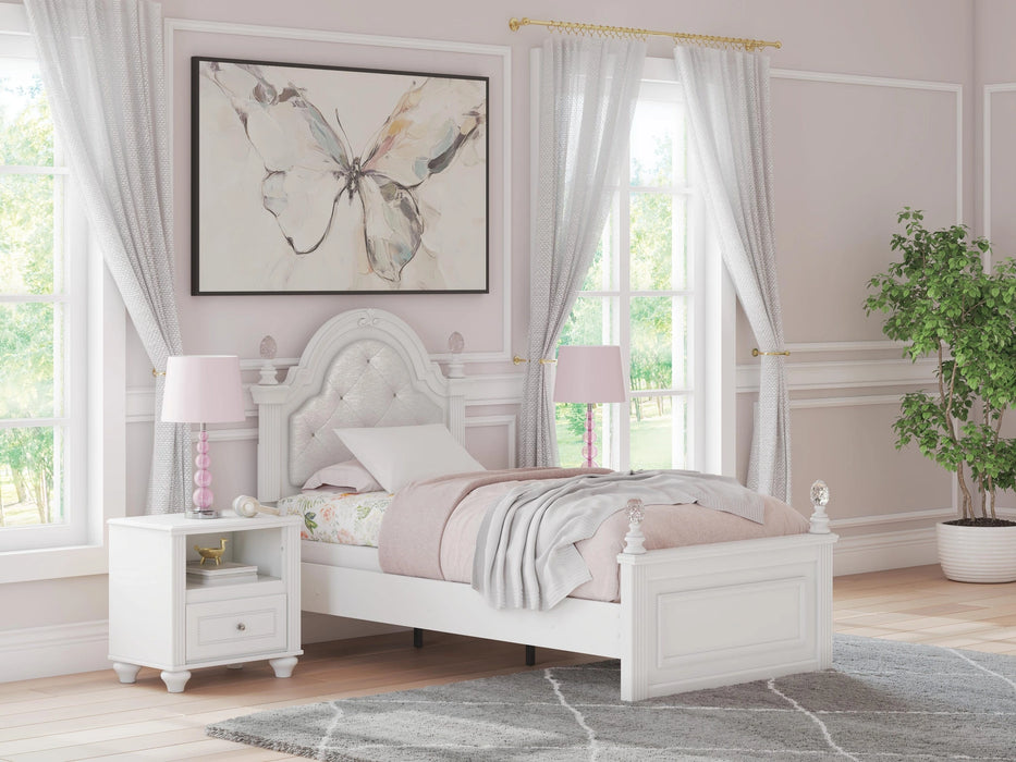 Kozlani Upholstered Bed - Levi's Discount Furniture (Vineland, NJ)
