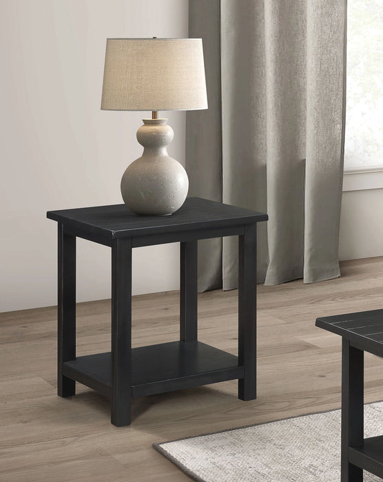 Payne End Table - Levi's Discount Furniture (Vineland, NJ)