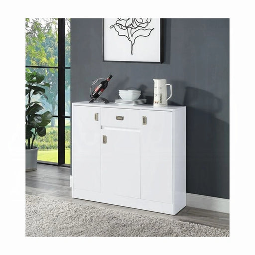 Pagan Server - Levi's Discount Furniture (Vineland, NJ)
