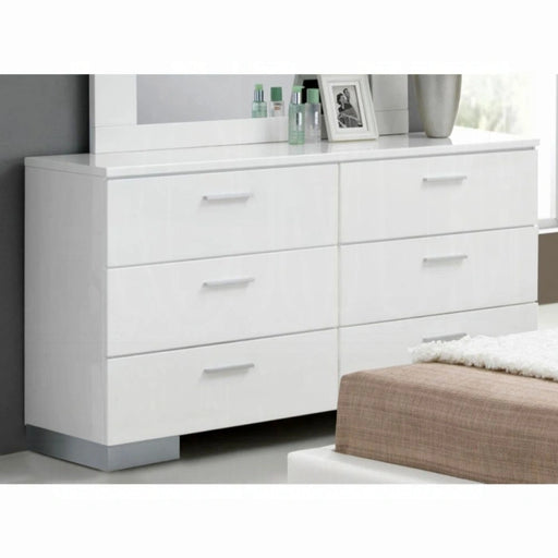 Lorimar Dresser - Levi's Discount Furniture (Vineland, NJ)