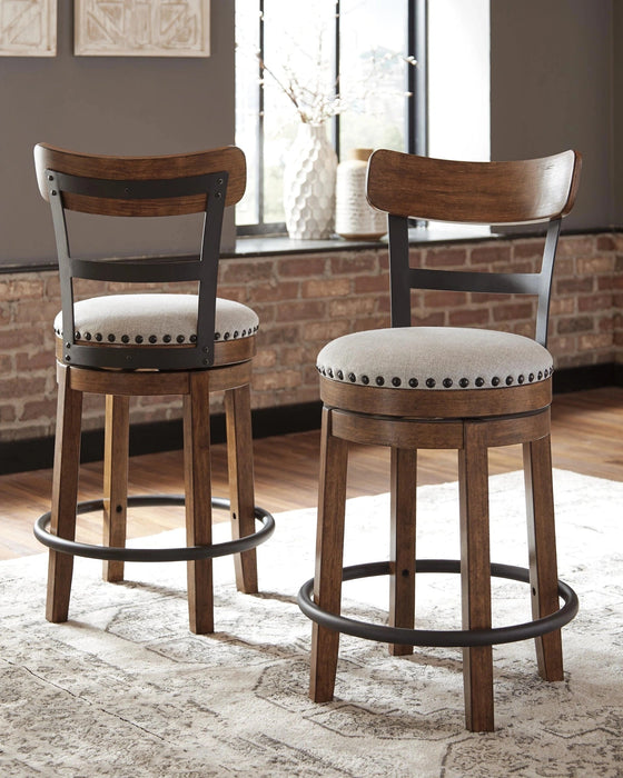 Valebeck Counter Height Bar Stool - Levi's Discount Furniture (Vineland, NJ)