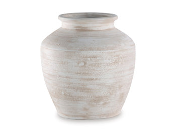 Meadie Vase - Levi's Discount Furniture (Vineland, NJ)