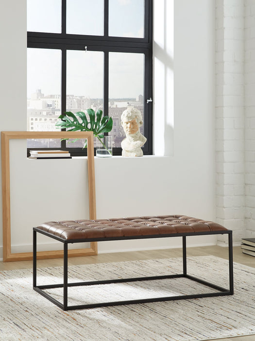 Junsor Coffee Table Ottoman - Levi's Discount Furniture (Vineland, NJ)