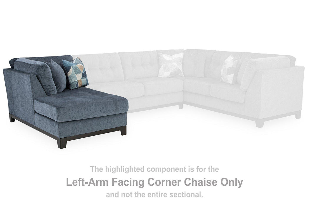 Maxon Place Sectional with Chaise - Levi's Discount Furniture (Vineland, NJ)