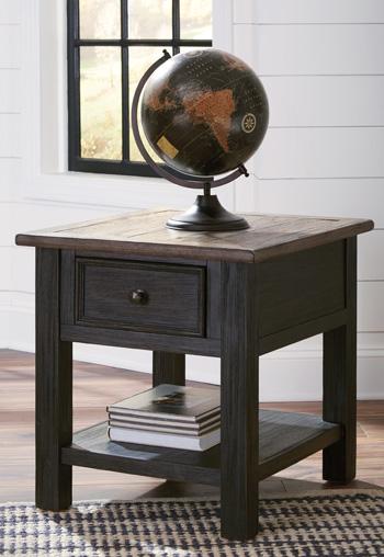 Tyler Creek End Table Set - Levi's Discount Furniture (Vineland, NJ)