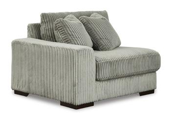 Lindyn Sectional Sofa - Levi's Discount Furniture (Vineland, NJ)