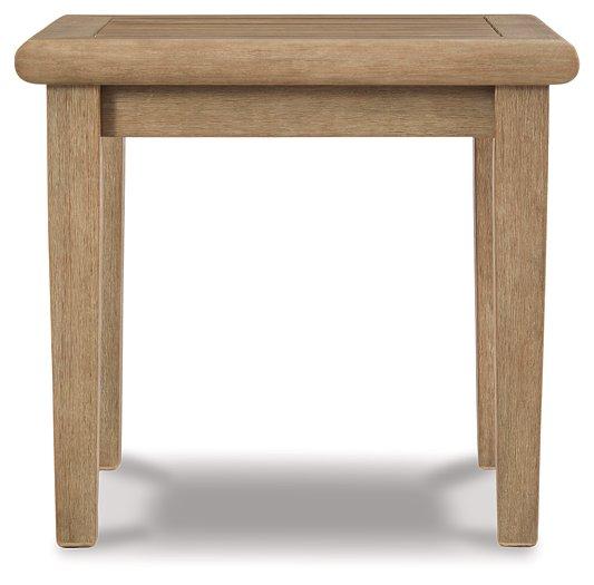 Gerianne End Table - Levi's Discount Furniture (Vineland, NJ)