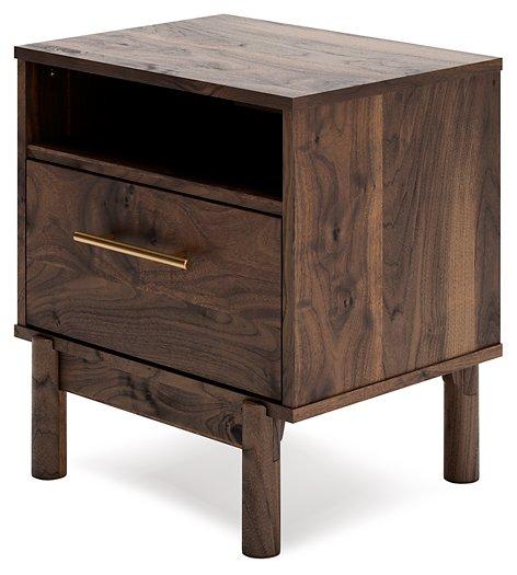 Calverson Nightstand - Levi's Discount Furniture (Vineland, NJ)