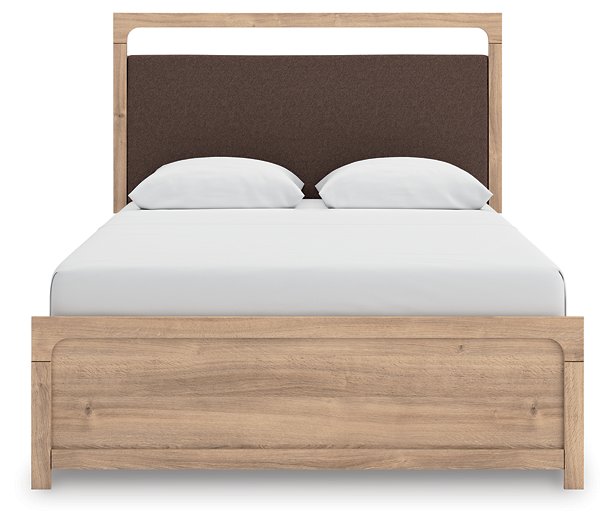 Kinlanni Upholstered Bed - Levi's Discount Furniture (Vineland, NJ)
