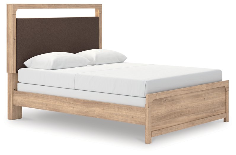 Kinlanni Upholstered Bed - Levi's Discount Furniture (Vineland, NJ)