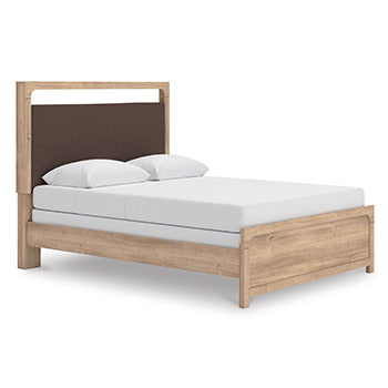 Kinlanni Upholstered Bed - Levi's Discount Furniture (Vineland, NJ)