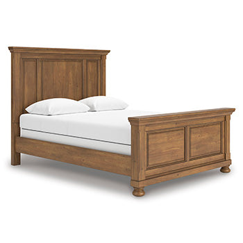Feddinger Panel Storage Bed