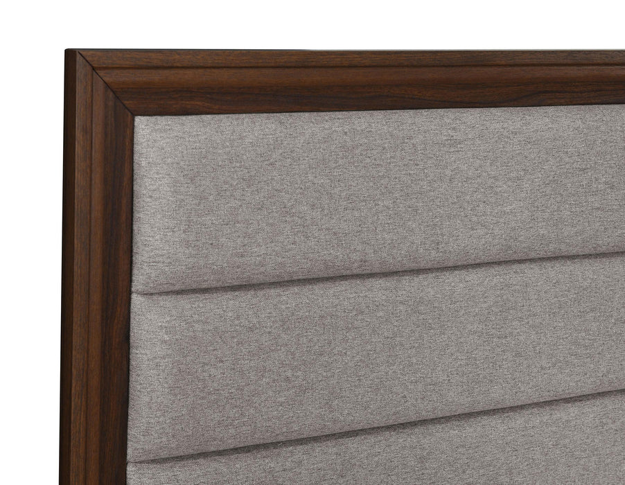 Welsley Panel Bed - Levi's Discount Furniture (Vineland, NJ)