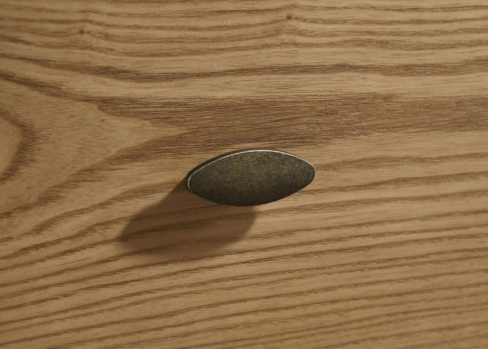 Robyn Dresser - Levi's Discount Furniture (Vineland, NJ)