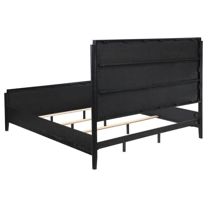Brookmead Panel Bed - Levi's Discount Furniture (Vineland, NJ)