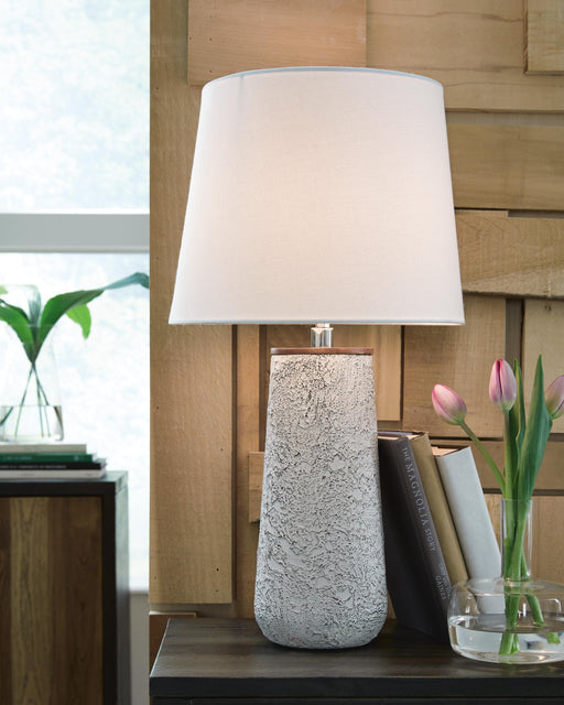 Chaston Table Lamp (Set of 2) - Levi's Discount Furniture (Vineland, NJ)
