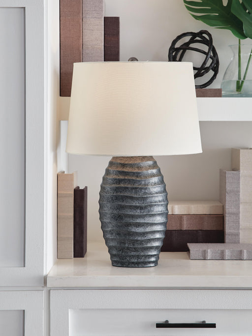 Caronick Table Lamp (Set of 2) - Levi's Discount Furniture (Vineland, NJ)