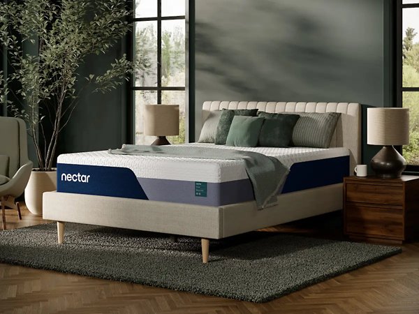 Nectar Premier Memory Foam 5.1 Mattress - Levi's Discount Furniture (Vineland, NJ)
