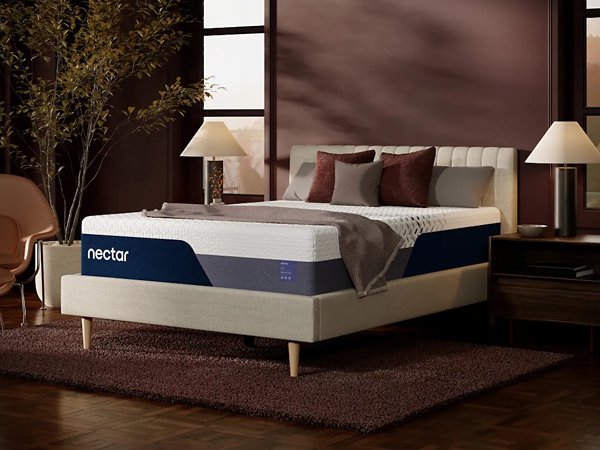 Nectar Luxe Memory Foam 5.1 Mattress - Levi's Discount Furniture (Vineland, NJ)